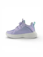 Tenis deportivos lila para niña con diseño moderno, suela liviana y cómoda marca Titinos referencia 7190-141.