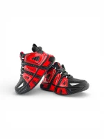 Tenis deportivos negros para niño con diseño cómodo y resistente, suela antideslizante y estilo versátil marca Titinos referencia 7195-771.